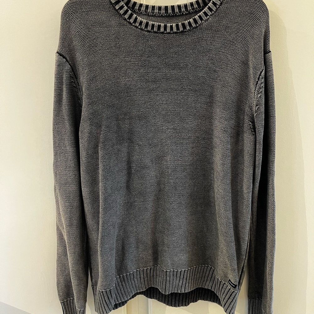 RVCA sweater